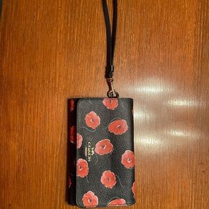 Coach Poppy wristlet